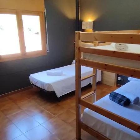Casa Pirineus & Deportes De Aventura * Baro (Catalonia)
